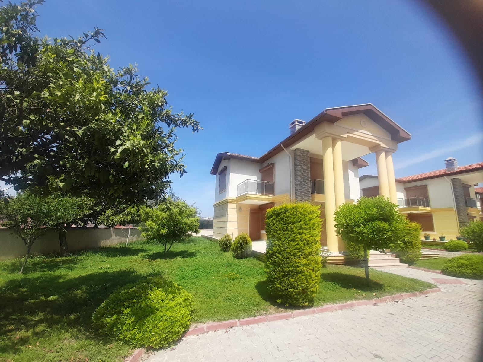 Freistehende 3+1-Villa in Karaova, in der Nähe des Meeres und des Einkaufszentrums