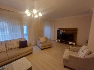 Merkezde 2+1 Eşyalı Kiralık Daire