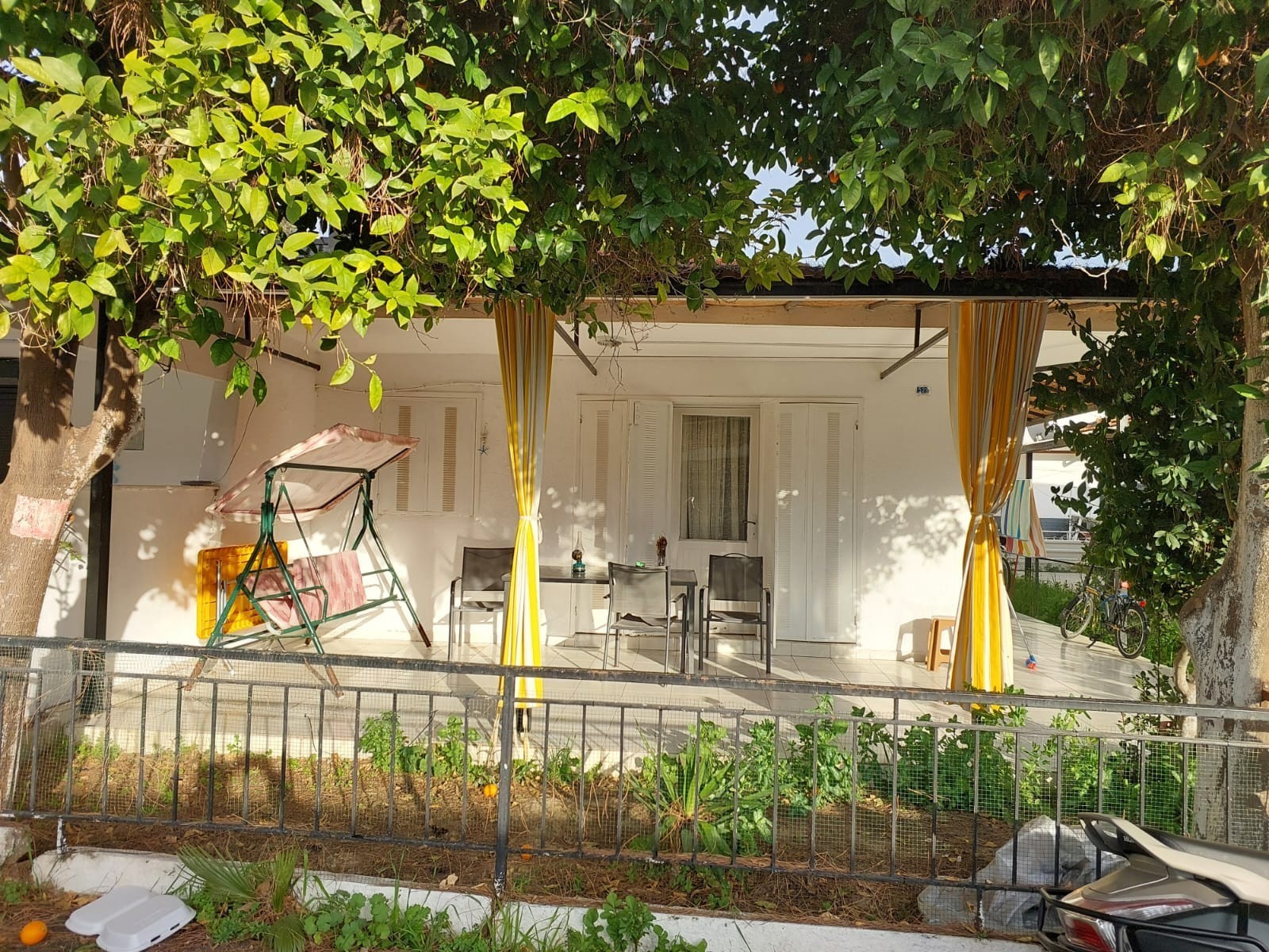 Unverzichtbare Gelegenheit in Kuşadası! Sommerhaus ganz in der Nähe des Meeres