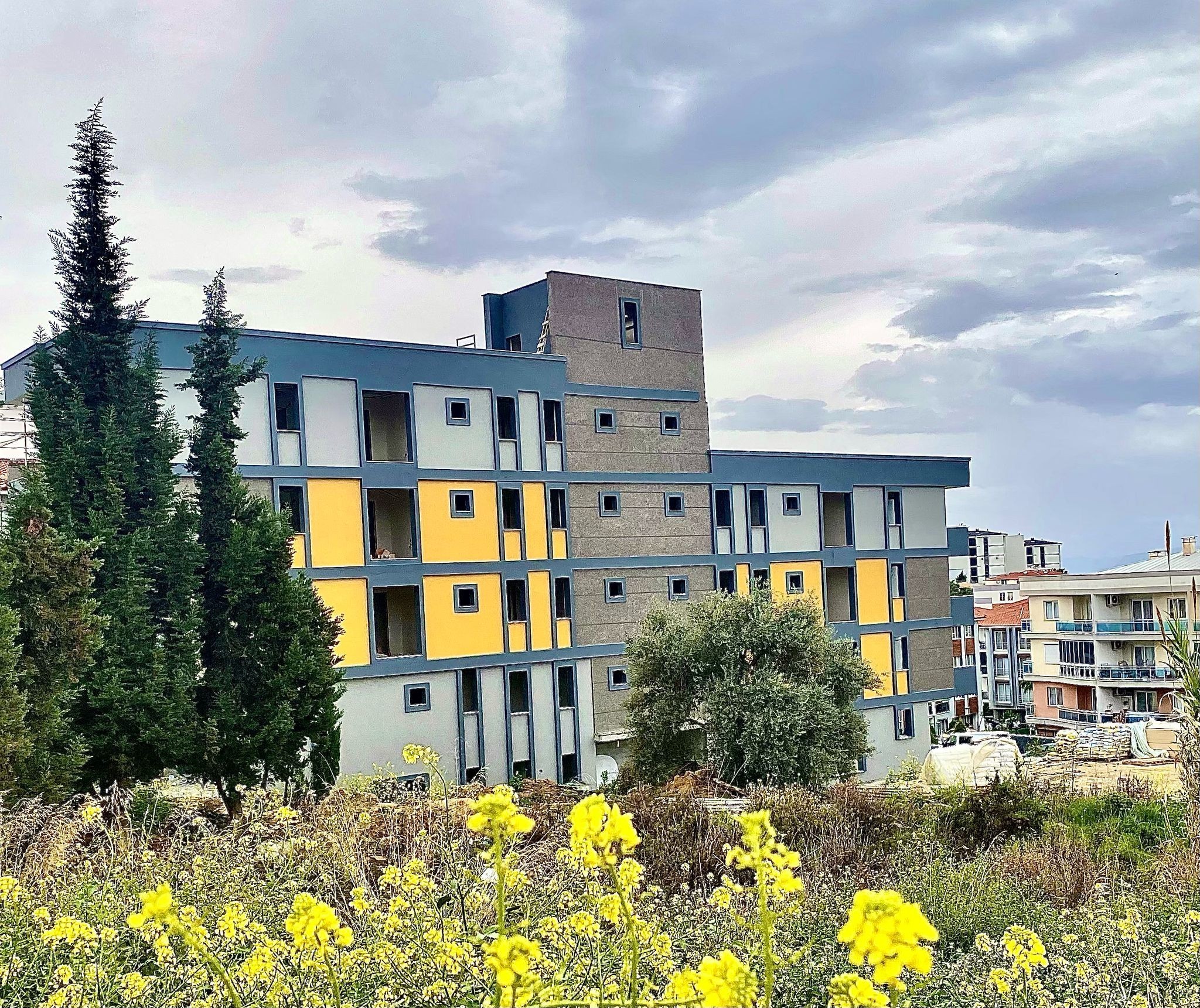 🏡 Besondere Residenzen mit Meer- und Naturblick, geeignet als Investition!