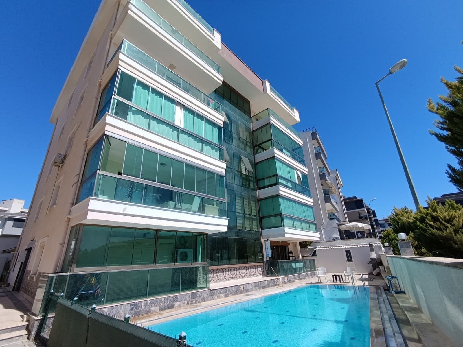 5+1 große Maisonette-Wohnung mit Meerblick