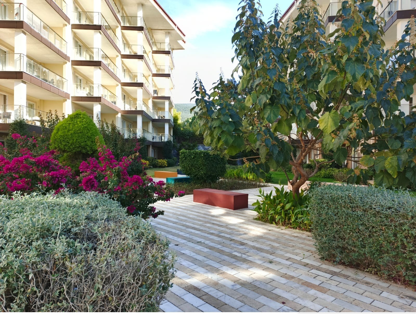 Kuşadası Ramada’da 2+1 Dubleks Daire