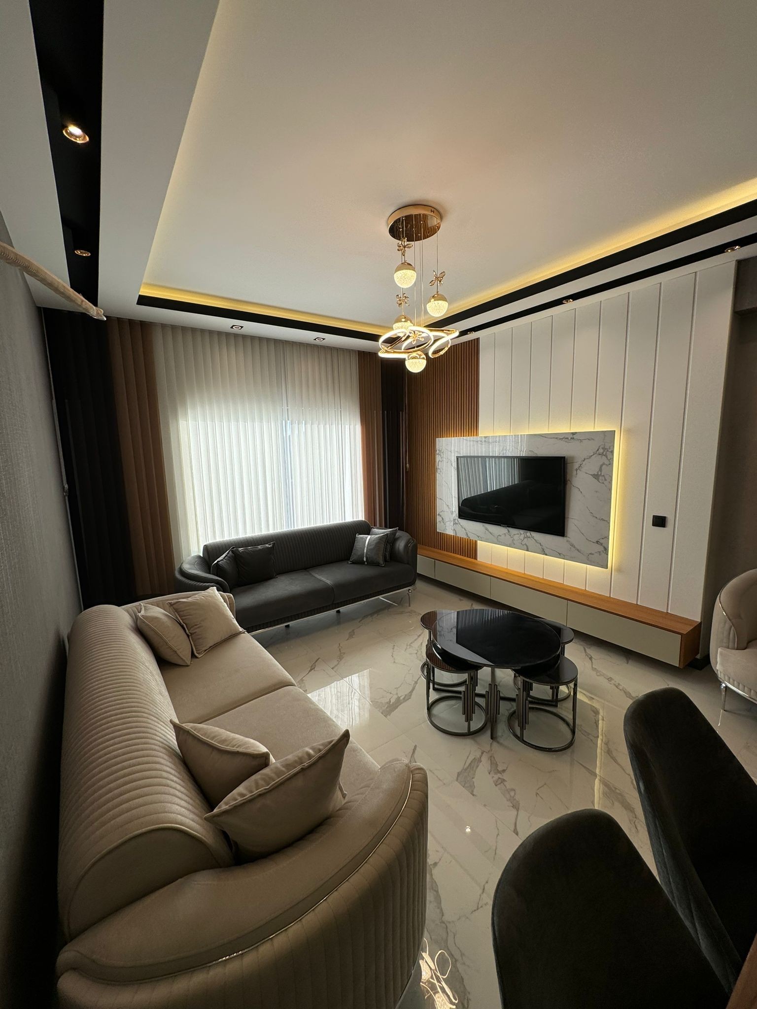 Son Fırsatlar! Havuzlu Sitede 2+1 Sıfır Daireler