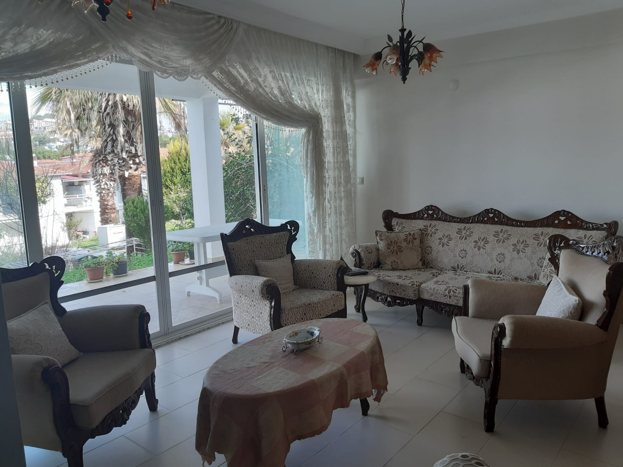 Sosyal Tesisli Site İçinde Eşyalı 3+1 Daire