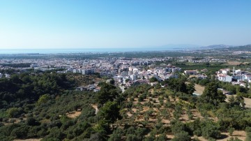 Soğucak'ta Villa İmarlı 9.050 m² Arsa