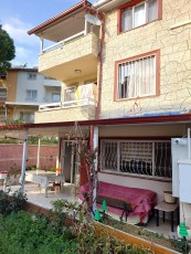 Denize 300 Metre Manzaralı Doğalgazlı 4+1 Villa