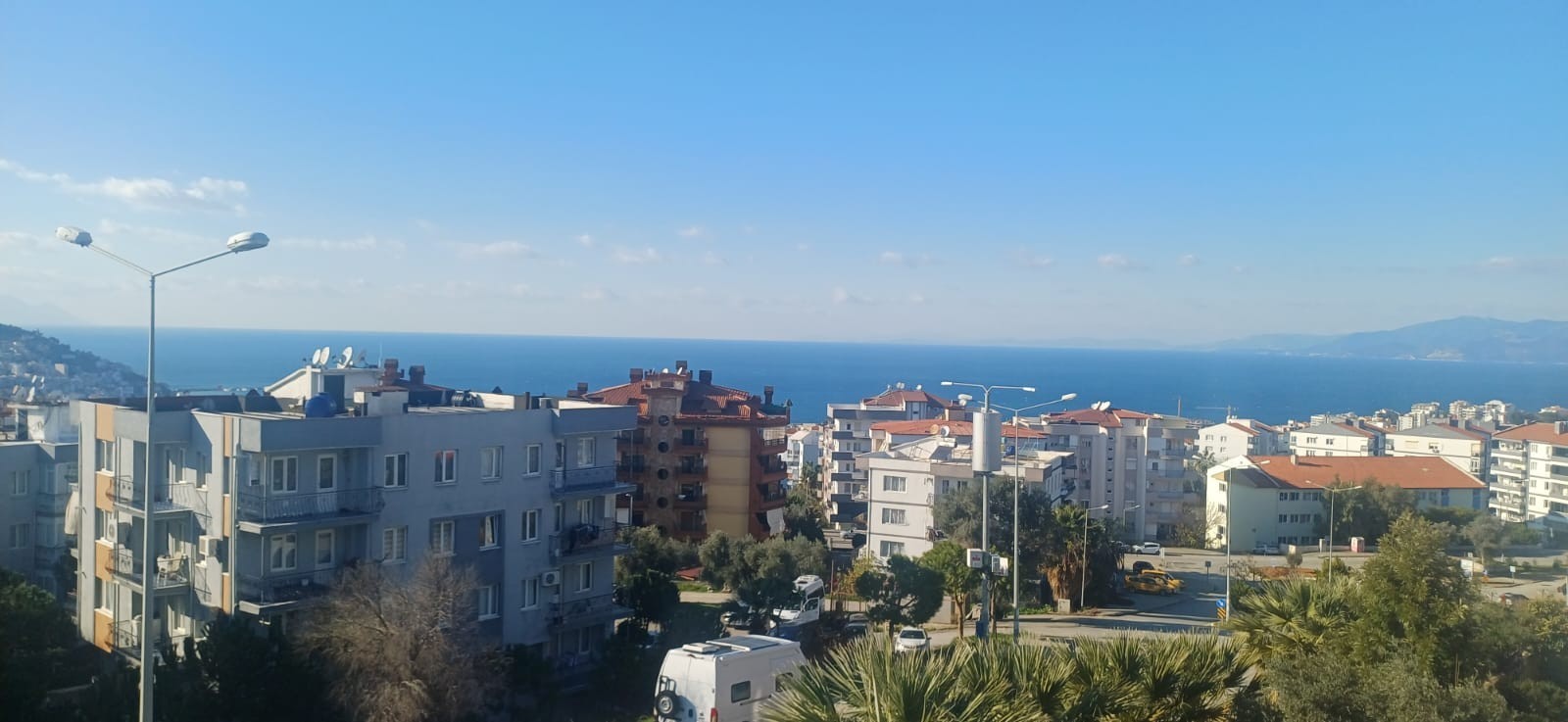 Ege Mahallesi'nde Site İçi Deniz Manzaralı 3+1 Daire