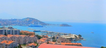 3+1 Apartment with Unique Sea View in a Complex with a Swimming Pool