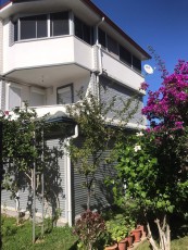 Güzelçamlı'da Denize 200 Metre Full Eşyalı Yazlık