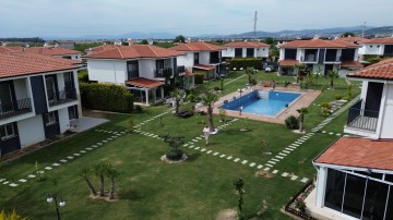 Havuzlu Prestijli Sitede 3+1 Villa 🏡✨