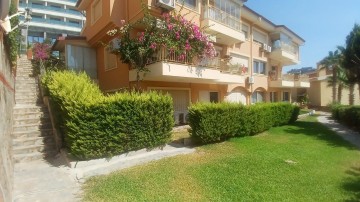 Marina Bölgesi Sitede Bahçe Katı Daire