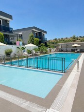 Appartement 2+1 à louer dans un complexe avec piscine