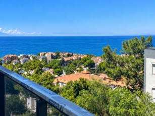 Brand-New 2+1 Apartment with Sea View in Kadınlar Denizi