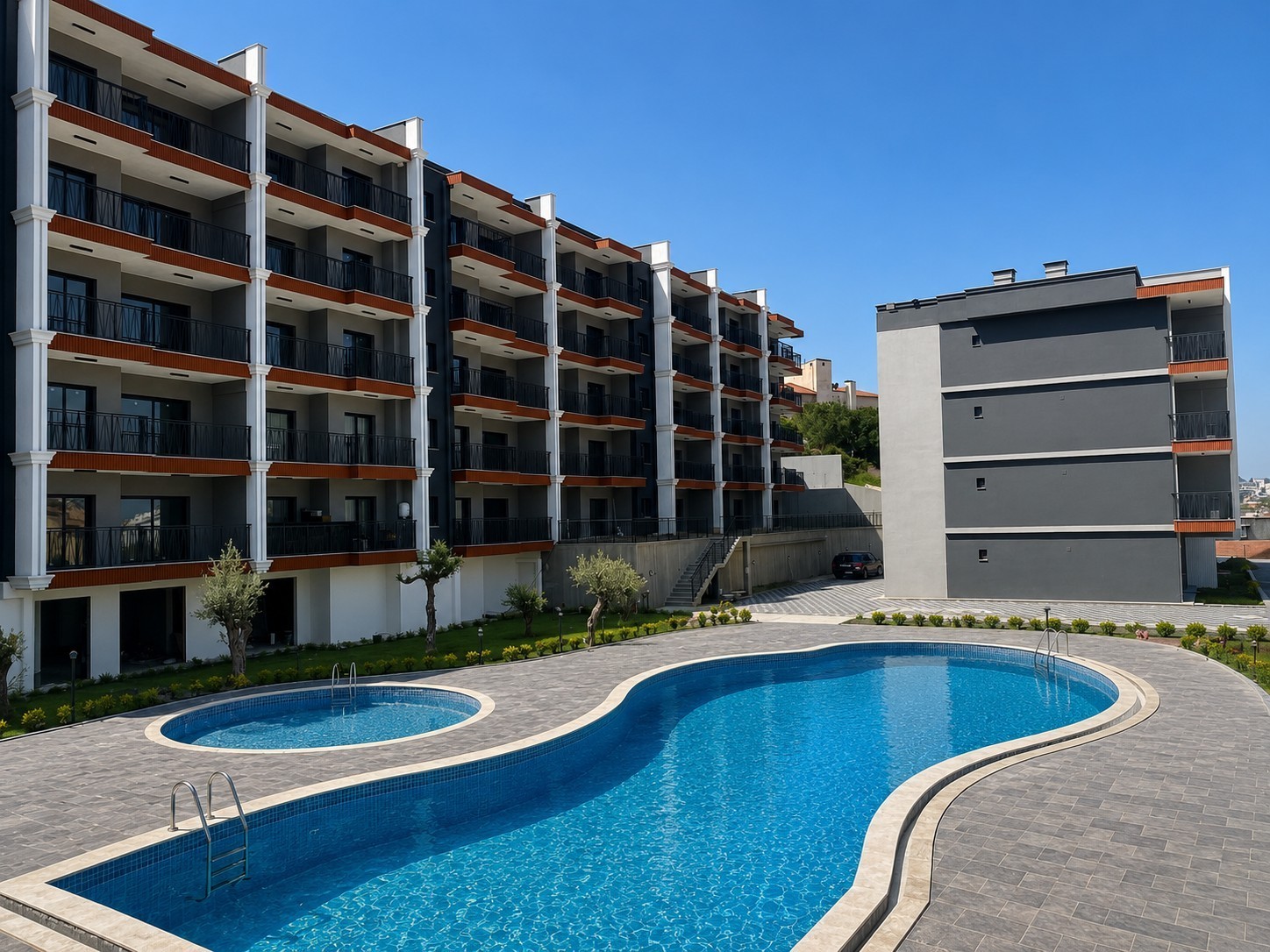 🏡 Appartement neuf 2+1 dans un complexe avec piscine dans le quartier d'Ege