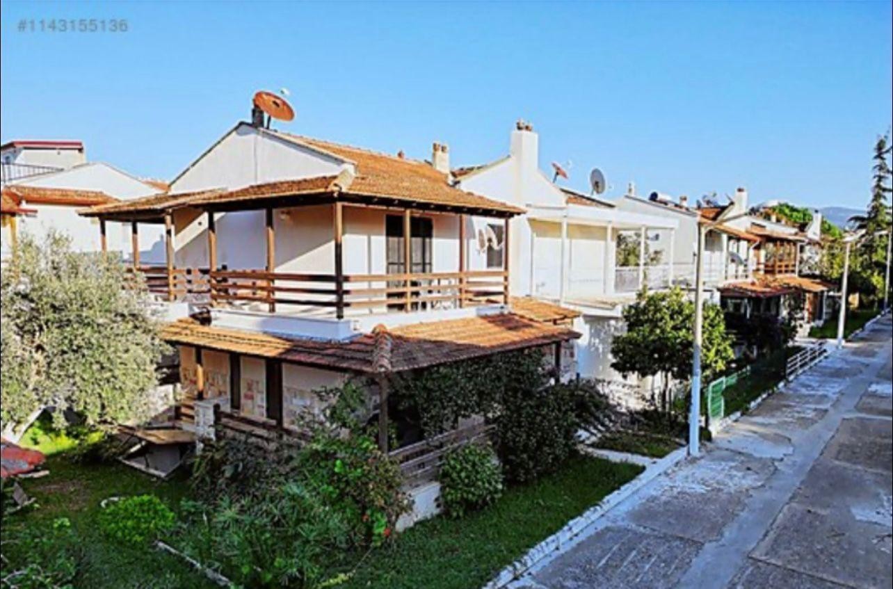 Denize Sıfır Prestijli Sitede 3+1 Yazlık...